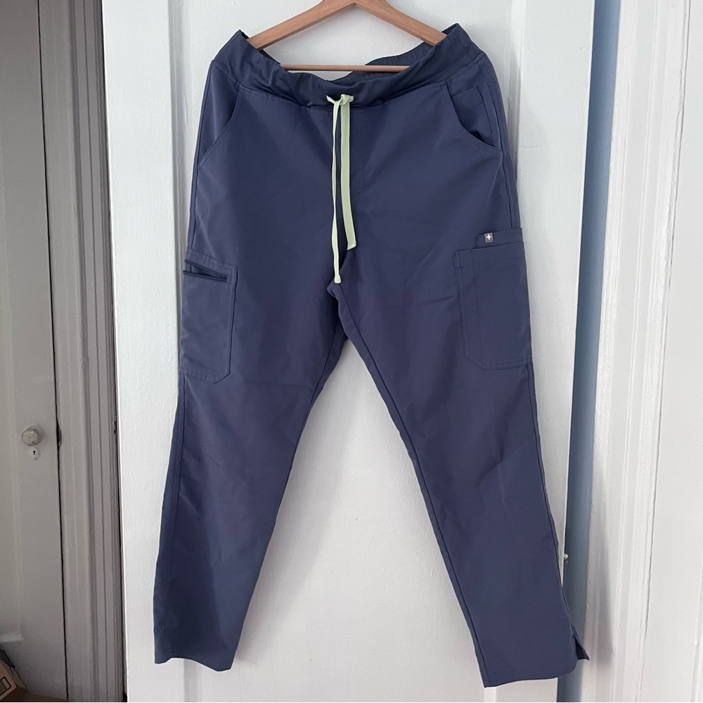 FIGS LIMITED TIME Space Navy Kade Cargo Scrub Pants